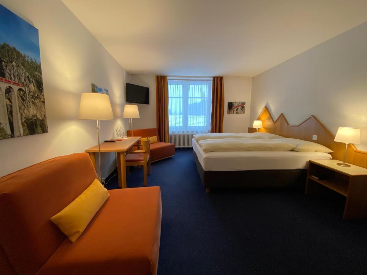 Hotel Weisses Kreuz Bergün Dış mekan fotoğraf