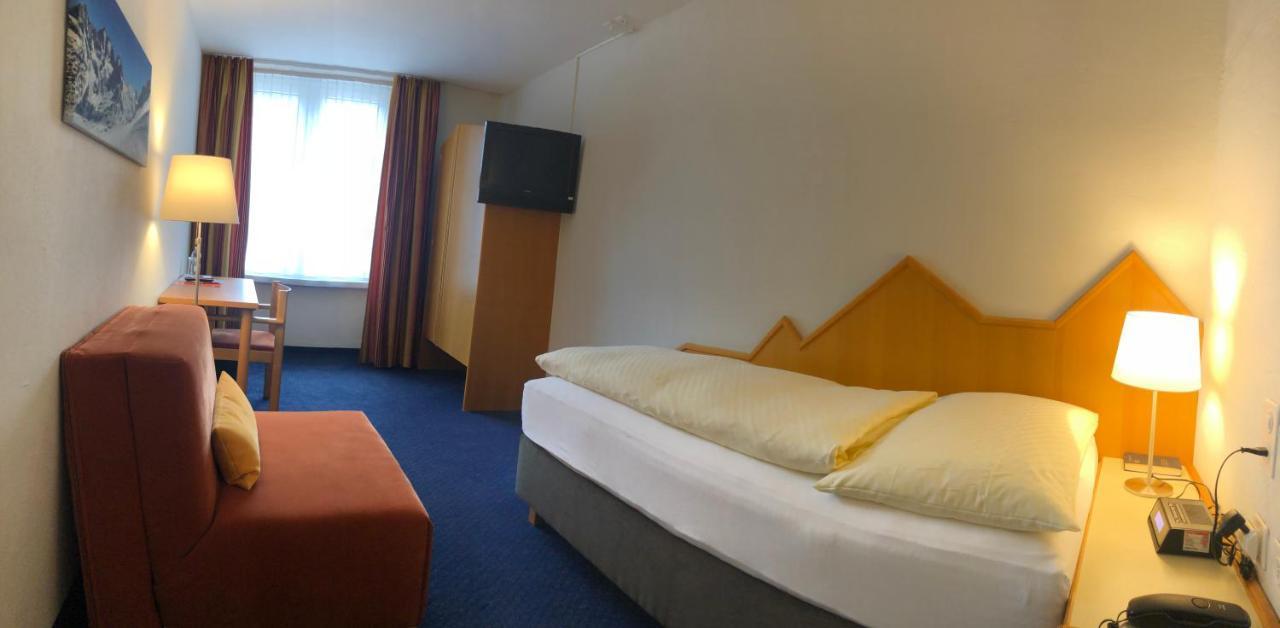 Hotel Weisses Kreuz Bergün Dış mekan fotoğraf