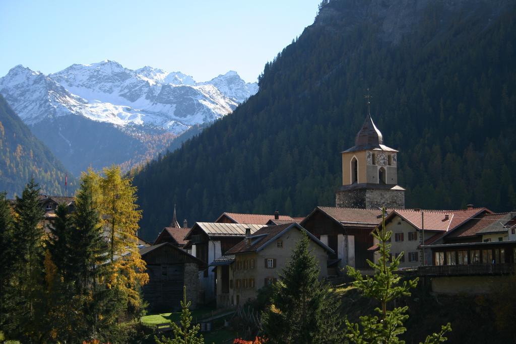 Hotel Weisses Kreuz Bergün Dış mekan fotoğraf